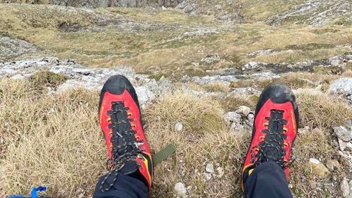 Zăpada puțină din Mureș le-a ușurat activitatea salvamontiștilor de sărbători / Au avut doar două intervenții, la un biciclist și la un turist pe ATV