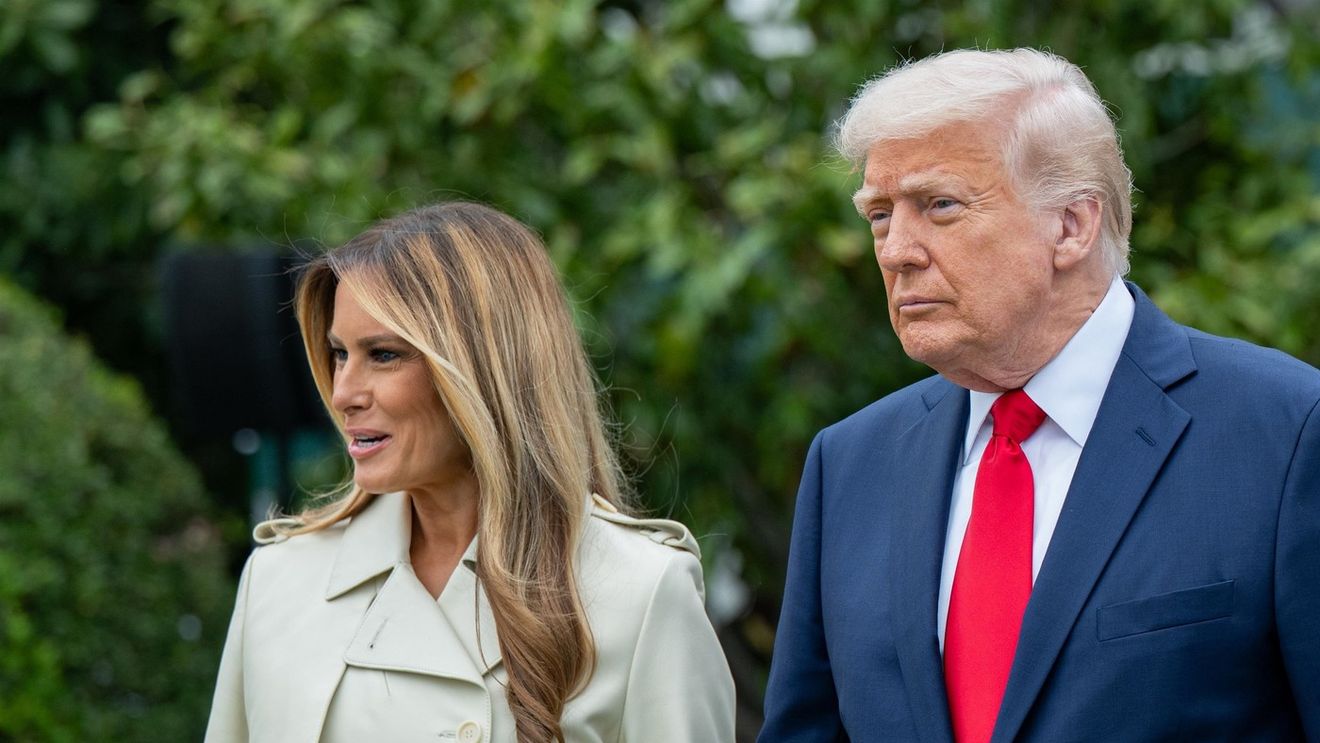 Donald Trump îi va oferi soţiei sale, Melania, o cină romantică la bordul Air Force One / Sâmbătă e ziua Primei Doamne / ”Ea lucrează în ziua aniversării sale”