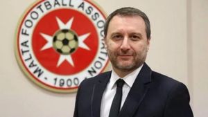 Antrenorul italian Devis Mangia, acuzat de ”comportament sexual neadecvat” cu un jucător din naționala Maltei / Antrenorul a fost suspendat / Presa din Malta amintește că italianul a fost acuzat și în România de aceleași fapte