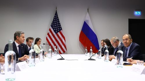 Ambasada Federației Ruse la Washington, înaintea discuției Blinken-Lavrov: "Nu vom bate în retragere la ameninţările cu sancţiuni americane"
