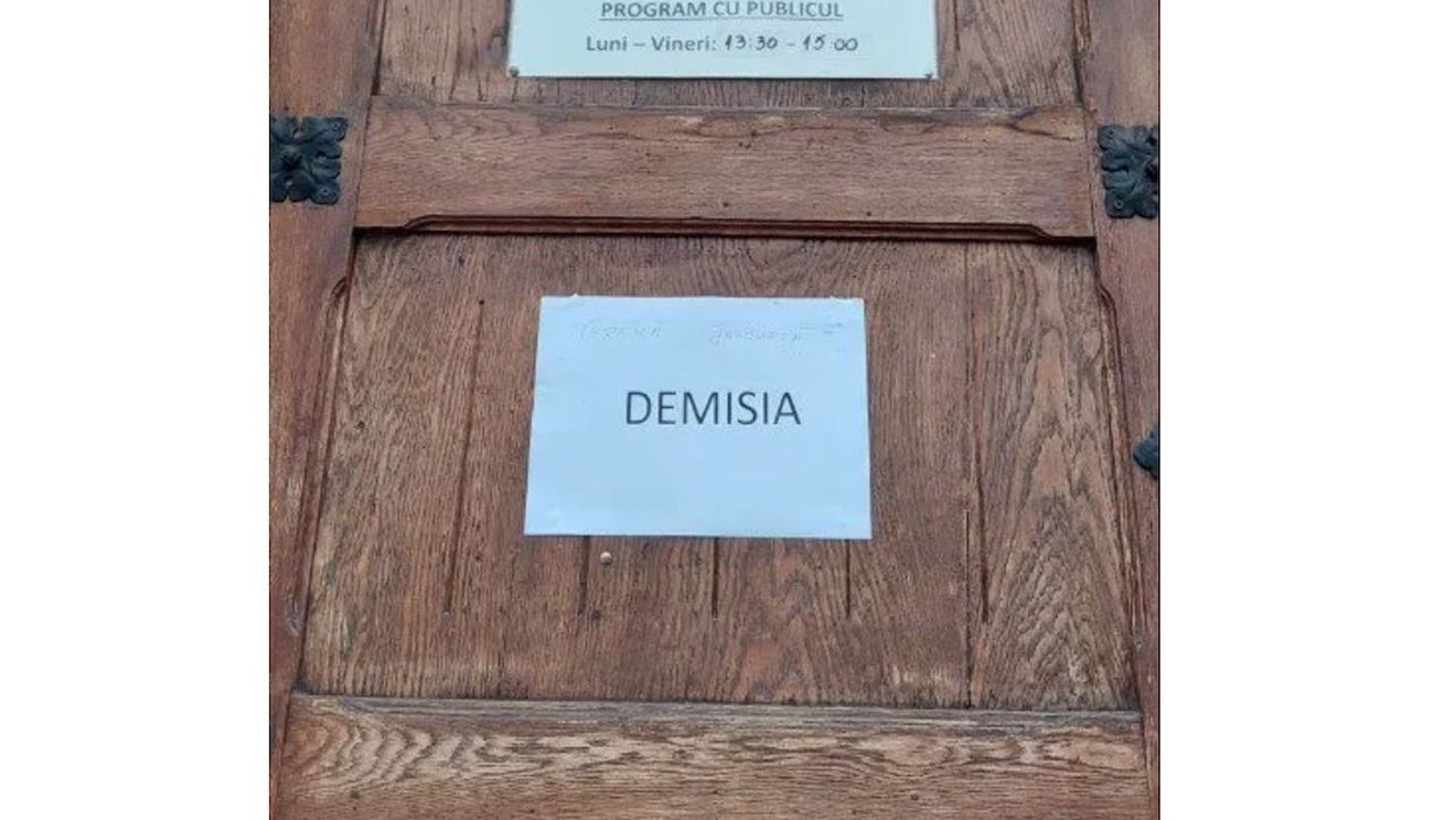 A fost demisă directoarea Colegiului Național “Mihai Viteazul” din Turda, care a angajat un interlop pe funcția de profesor de matematică