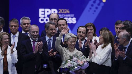 Politico: Europarlamentarii români de centru nu o vor susține pe von der Leyen în fruntea Comisiei Europene / Drulă, șeful USR: "Democrația se erodează în România, iar von der Leyen se uită în altă parte"