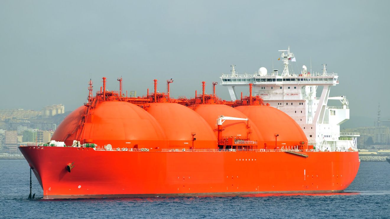 Intermediarul grec al furnizorilor americani de gaze naturale lichefiate susține că producătorii din SUA şi-au schimbat poziţia din cauza războiului din Iran nu mai doresc contracte pe termen lung / Compania greacă vrea să vândă gaze americane și în România prin Coridorul Vertical