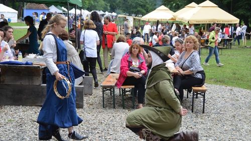 Vineri începe la Sibiu Festivalul Hungarikum / Pălincă, gulaș, paprikás, muzică și dansuri maghiare
