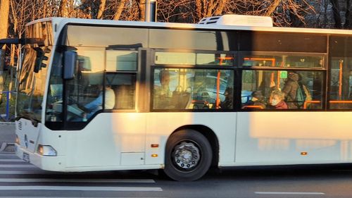 Din 2027, doar autobuze cu motoare Euro 6 vor mai circula în Brașov, indiferent dacă sunt de stat sau private / Decizia vine după ce parcul auto al municipiului s-a înnoit, în timp ce al ”privaților” a rămas la fel