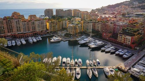 Criza coronavirusului duce la o importantă scădere a poluării cu dioxid de carbon, probabil cea mai masisvă reducere de la finalul celui de-al Doilea Război Mondial