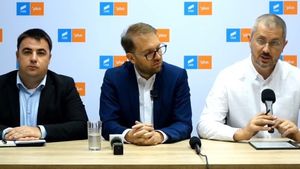 VIDEO Dan Barna, în conferință la Timișoara, o ieșire rară a fostului șef USR în ultima vreme: ”Klaus Iohannis nu e nicăieri, nu face nimic/ Dacă ne uităm la PSD, moțiunea împotriva ministrului Popescu are șanse să treacă”