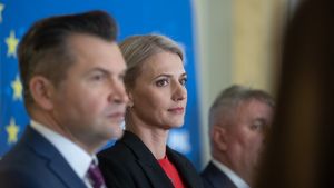 EXCLUSIV. Cei 16 membri ai ”taberei Thuma” au dat iar în judecată PNL, tot la Tribunalul Ilfov / Miza e stoparea Congresului PNL programat duminică și daune morale de 4 milioane de lei / Termenul dat de instanță e 3 iulie