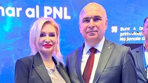 Sindicaliștii din Guvern cer explicații după ce numele premierului apare în dosarul avocatei PNL / ”Ideea că se ajunge la premier pe bani, pe relații, pe uși laterale...”