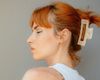 Coafurile care te ajută să faci față caniculei / Trucurile hairstyliștilor pentru un look elegant chiar și în zilele toride