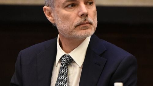 Vaccinarea antigripală la copii. Ce face o familie care vrea să se vaccineze? Pediatrul Mihai Craiu: Familiile care nu sunt dezavantajate social pot să-și cumpere vaccinul din farmacii