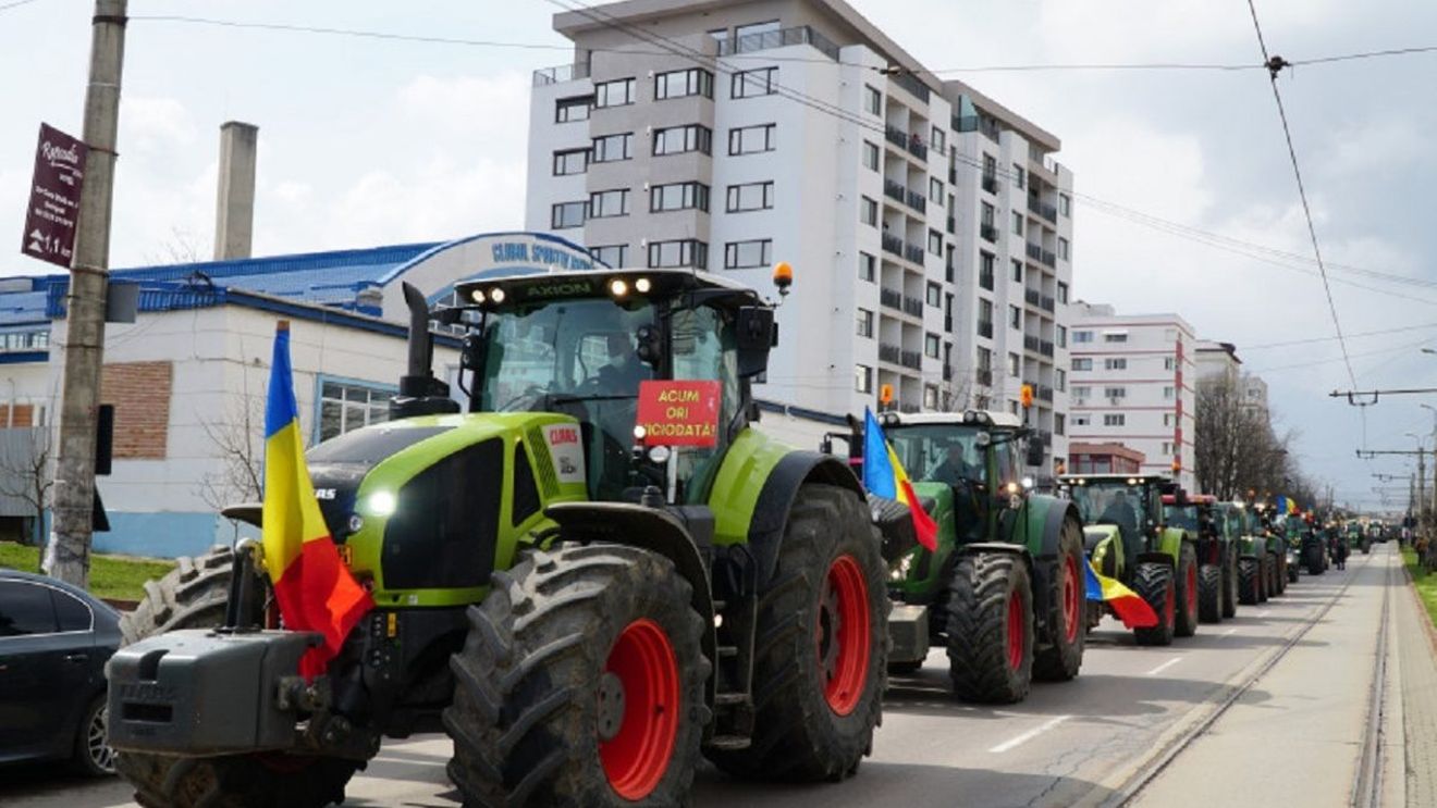 Agricultorii dobrogeni blochează punctele de trecere vamală în portul Constanța și în punctele de frontieră Negru Vodă și Isaccea / ”Multă marfă din Ucraina a rămas în România și atunci s-a creat competiția”