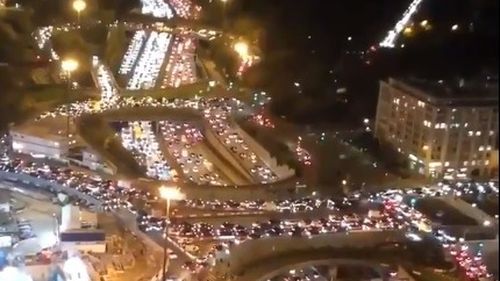 Primăria Parisului vrea să facă centrul orașului pietonal din 2022