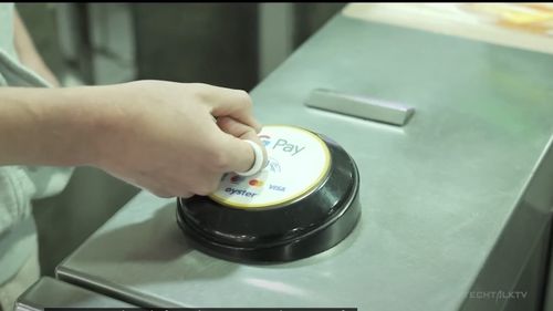 Samsung şi-ar putea prezenta primul inel inteligent în cadrul MWC 2024