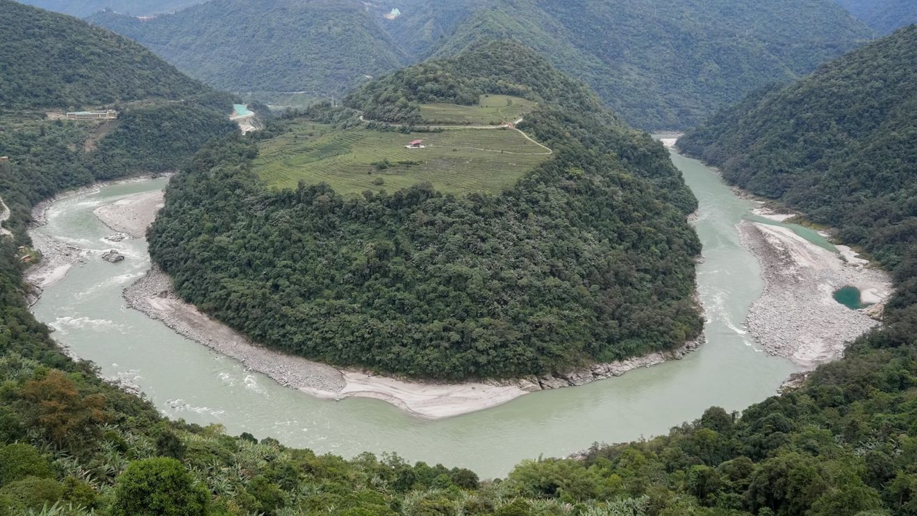 China va construi în Tibet cel mai mare baraj hidroenergetic din lume / Milioane de persoane din India și Bangladesh, afectate în aval