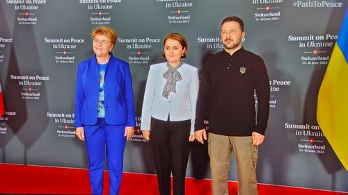 Ministrul Luminiţa Odobescu, la Summitul Global pentru Pace: Ucrainenii nu sunt doar victime ale agresiunii ruseşti. Ei sunt apărători ai libertăţii şi democraţiei. Suntem obligaţi să continuăm să sprijinim Ucraina