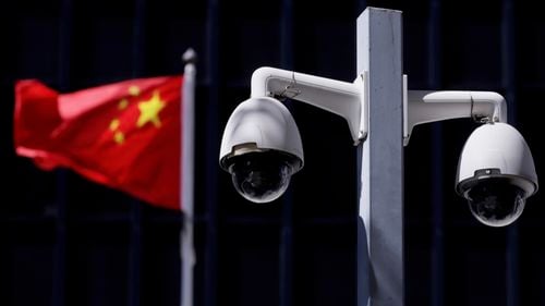Serviciul britanic de informații MI5 îi avertizează pe parlamentarii britanici în privinţa riscului de spionaj din partea Chinei