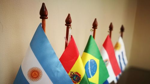 Bolivia a ales un preşedinte de centru-dreapta după 20 de ani de socialism