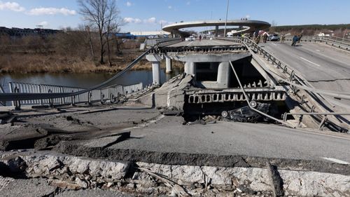 Invazia rusă a distrus 20-30% din infrastructura Ucrainei, afirmă un ministru ucrainean