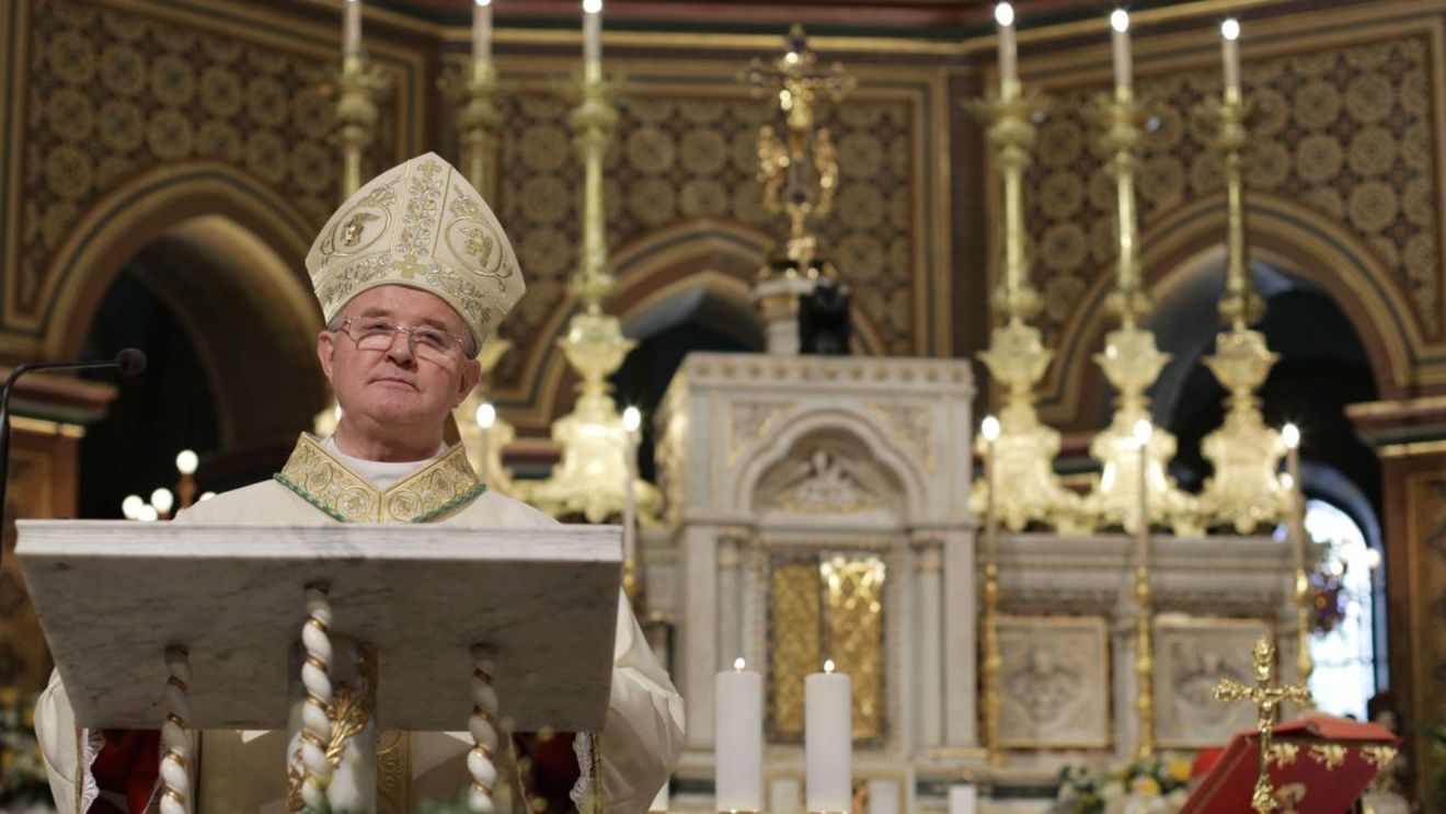 Monseniorul Aurel Percă a fost înscăunat noul arhiepiscop mitropolit de Bucureşti