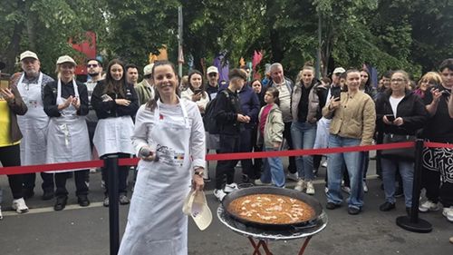 VIDEO FOTO | Va reprezenta România la Campionatul Mondial de Paella de la Valencia/ Chef Ioana Camelia Mihai: „O paella corectă înseamnă tehnică și echilibru. Una premiată are personalitate, sensibilitate și o precizie matematică în fiecare detaliu”