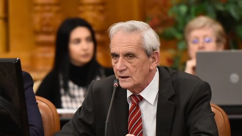 Situația bizară de la Consiliul Legislativ: Este singura instituție din țară ai cărei șefi sunt ”veșnici” - nu există o durată a mandatului și nici procedură de revocare. Președintele Consiliului este în funcție de 19 ani, fiind numit în 2001