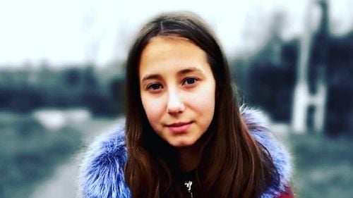 Efectul fetiței din Vaslui care i-a cerut primarului un telefon pentru cursurile online: toți copiii din comună au primit echipamente ca să poată participa la orele de clasă pe internet