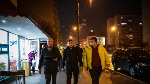 Senator AUR se alătură unui apel în care se solicită intervenția armatei, pentru a apăra poporul de ”dușmanii” din Guvern și din majoritatea parlamentară