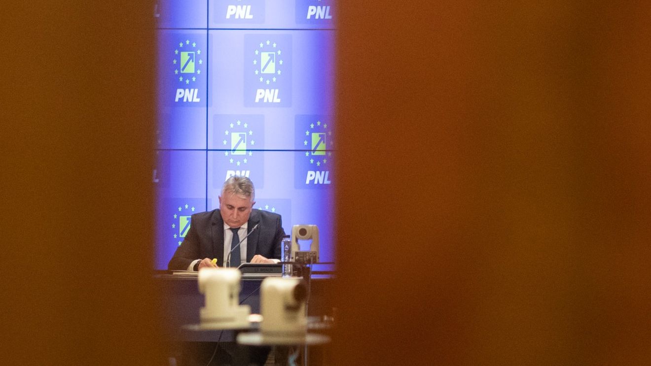 Amânare în procesul în care Lucian Bode a contestat decizia UBB privind plagiatul din teza sa de doctorat