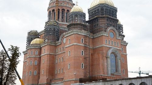 USR acuză consilierii locali ai PNL de la sectorul 1 că au votat pentru alocarea a 10 milioane de lei pentru Catedrala Mântuirii Neamului