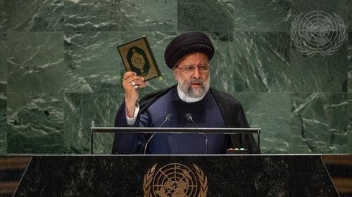Cine este președintele iranian Ebrahim Raisi: are pe mâini sângele a mii de prizonieri politici și era văzut drept succesorul ayatollahului Ali Khamenei