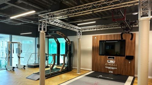 KINETIC deschide cea mai avansată clinică de recuperare medicală din România, după o investiție de 4 milioane de euro Fady Chreih, CEO Regina Maria: „Nu construim doar clinici – construim viitorul recuperării medicale în România”