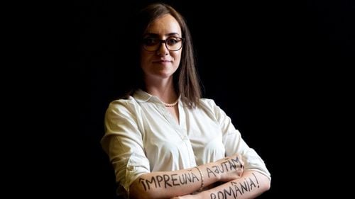 Lumea profesorilor, văzută de copii: Profesori de informatică ce nu îi duc în laborator ‘fiindcă-l strică’, care dictează pagini întregi despre tastaturi