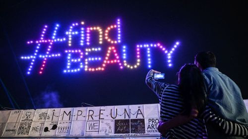 FOTO FITS, închis cu dronele / S-a încheiat a 30-a ediție a Festivalului Internațional de Teatru de la Sibiu