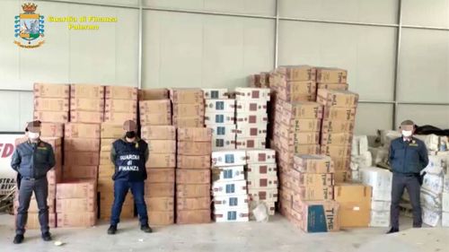 VIDEO Fraudă vamală cu trafic de biomotorină și contrabandă cu tutun, investigate de Parchetul European. Procurorii EPPO au făcut percheziții în Germania, Austria, Slovacia și Italia