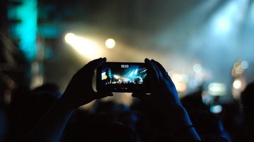 Primăria municipiului Buzău va plăti în acest an 740.000 de lei pentru organizarea, în centrul oraşului, a spectacolului de Revelion