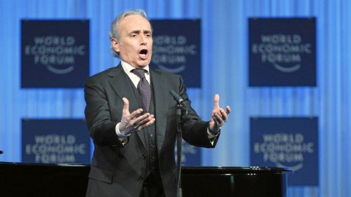 Celebrul tenor José Carreras: Ne place să venim în România, pentru că aveţi un public educat şi cald