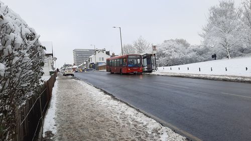 Atenționare de călătorie în Marea Britanie, pe aeroporturile Manchester şi Liverpool, din cauza vremii