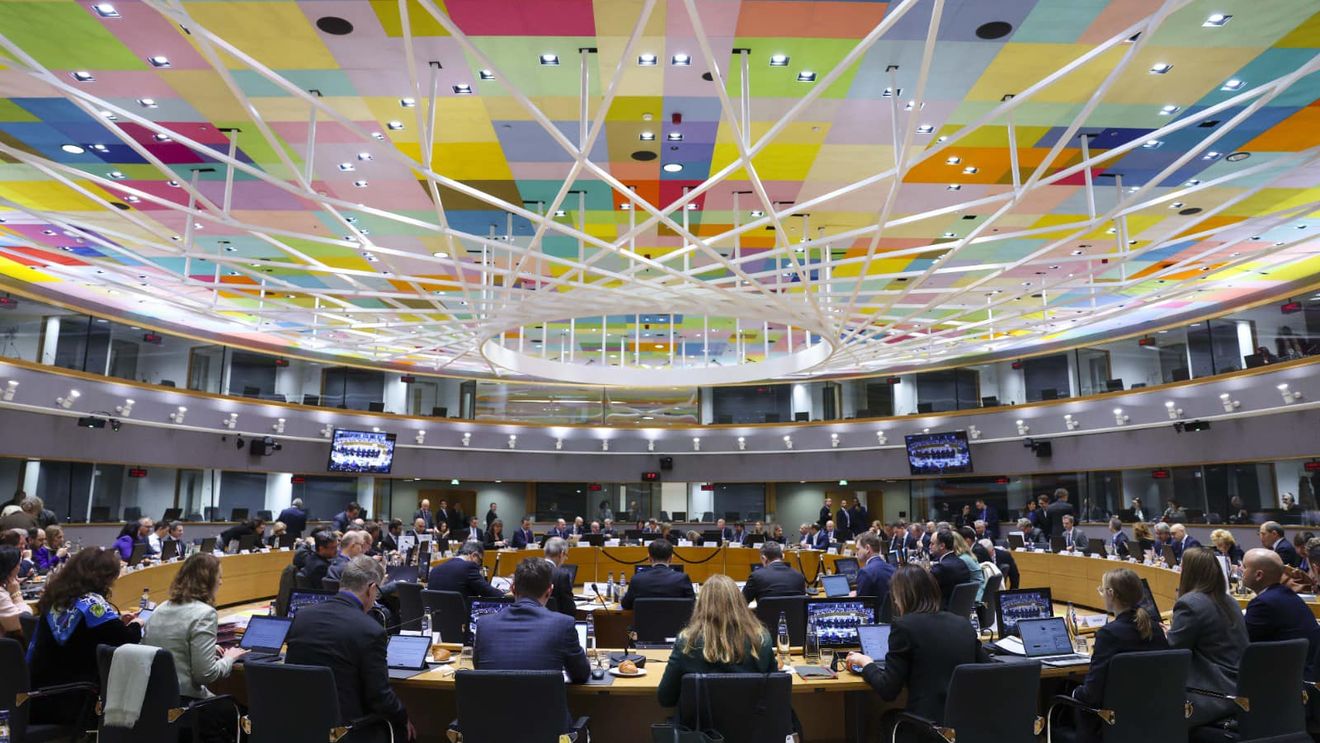 Sancțiunile asupra Rusiei, simplificarea fiscală și modificarea PNRR-urilor, pe agenda ECOFIN care începe marți, la Bruxelles