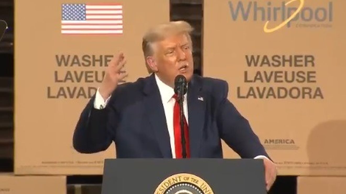 Donald Trump: Kamala Harris este o „marxistă radicală"