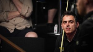 VIDEO Ronnie O'Sullivan, eliminat fără drept de apel în semifinalele CM snooker - Zhao Xintong, în premieră în finala de la Crucible