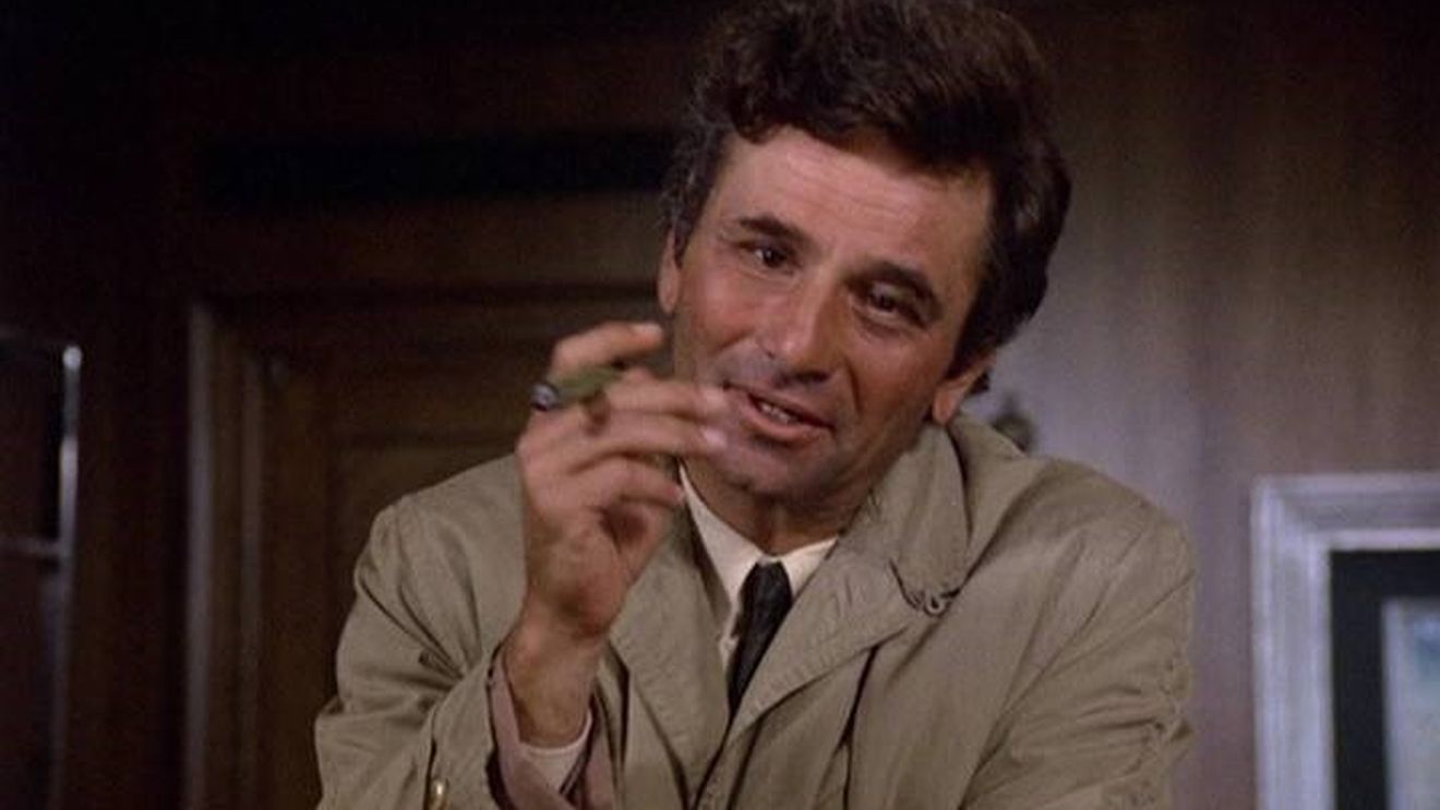 VIDEO Cum ar fi încercat regimul comunist să împiedice o revoltă după ce serialul polițist Columbo difuzat și în România s-a încheiat: I-a cerut actorului Peter Falk să dea o declarație că va urma un nou sezon