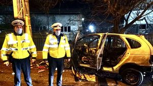 Un accident cu trei mașini a avut loc în Neamț/ O persoană a fost rănită, traficul a fost restricționat