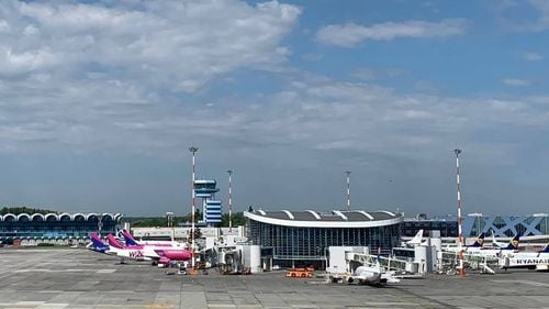 Încep lucrările de modernizare a pistei 2 a Aeroportului Otopeni. Ultima reparație capitală a avut loc în 1996