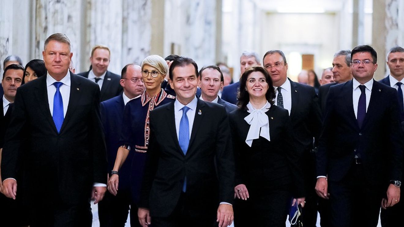 Orban, întrebat dacă va păstra acelaşi Cabinet: În mare, da. Nu am intenţia să schimb. Nu este numai decizia mea, ci și a organismului de conducere al PNL