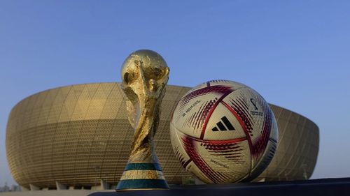 FIFA anunță că semifinalele și finala Cupei Mondiale se vor disputa cu o nouă minge, Al Hilm