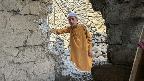 Pakistanul declară “război deschis” Afganistanului și bombardează Kabulul 