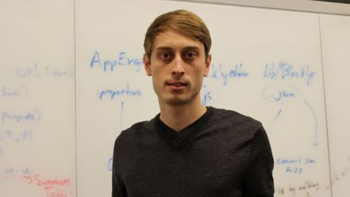 Cercetător român la MIT, despre problemele pe care trebuie să le depășească oamenii de știință: La primul proiect de cercetare am lucrat vreo 6-7 luni fără să obțin rezultatele dorite, iar eu nu înţelegeam de ce - Adevărul