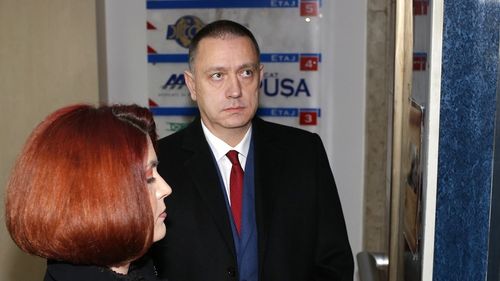 SURSE: Liderii PSD, nemulțumiți că Mihai Fifor a fost la DNA Arad în dosarul șpăgii pentru partid împreună cu avocata PSD