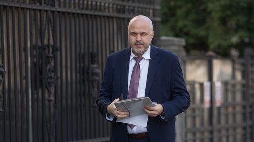 Deputatul USR Emanuel Ungureanu a depus denunţ la DNA şi sesizare la ANI pe numele lui Cătălin Cîrstoiu